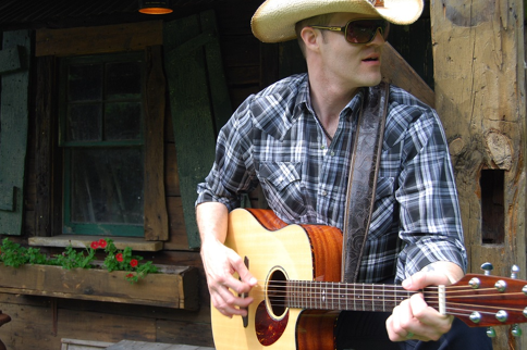 Country music rebel coming to Island Pond this Friday