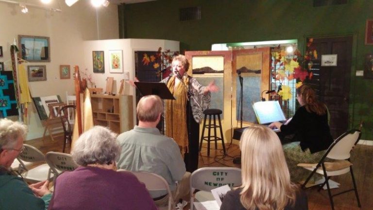 A night of music and readings at the MAC raises money for scholarship fund