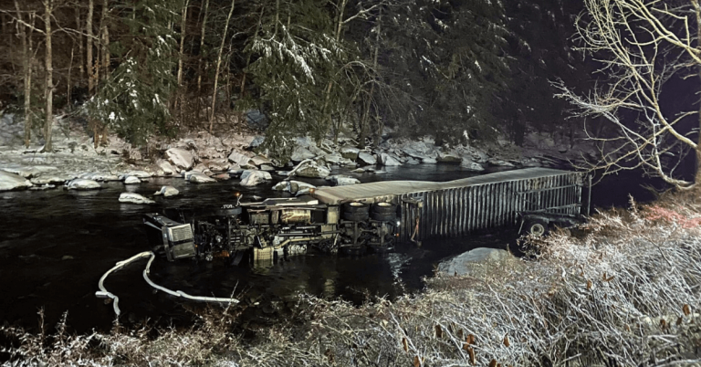 Tractor-trailer crashes into river in Cavendish