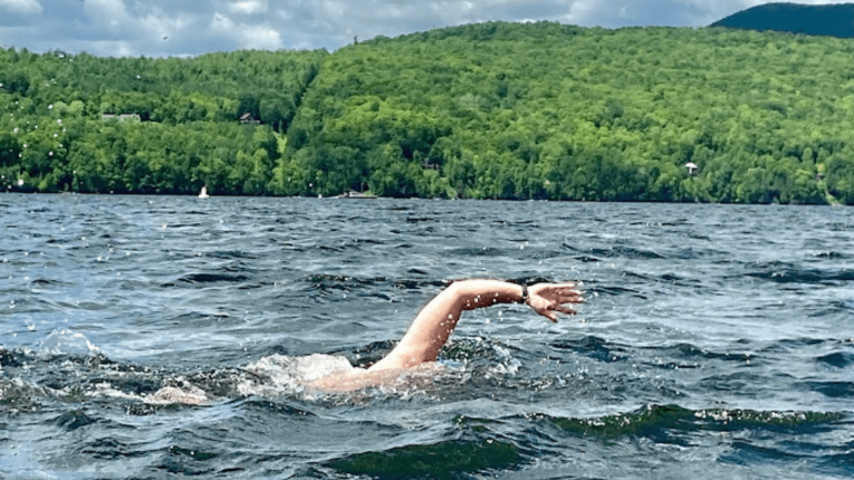 Open water swimmers cross Canadian border on Lake Memphremagog for first time since 2019