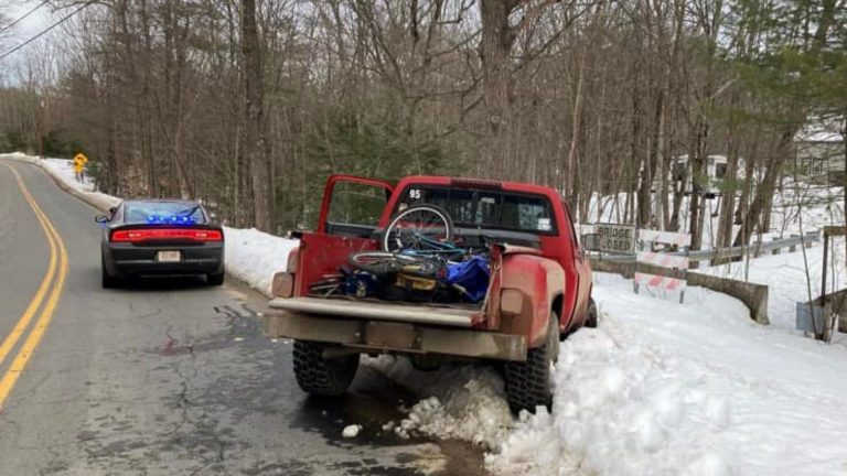 Hill, NH man does burnout in front of police before fleeing traffic stop